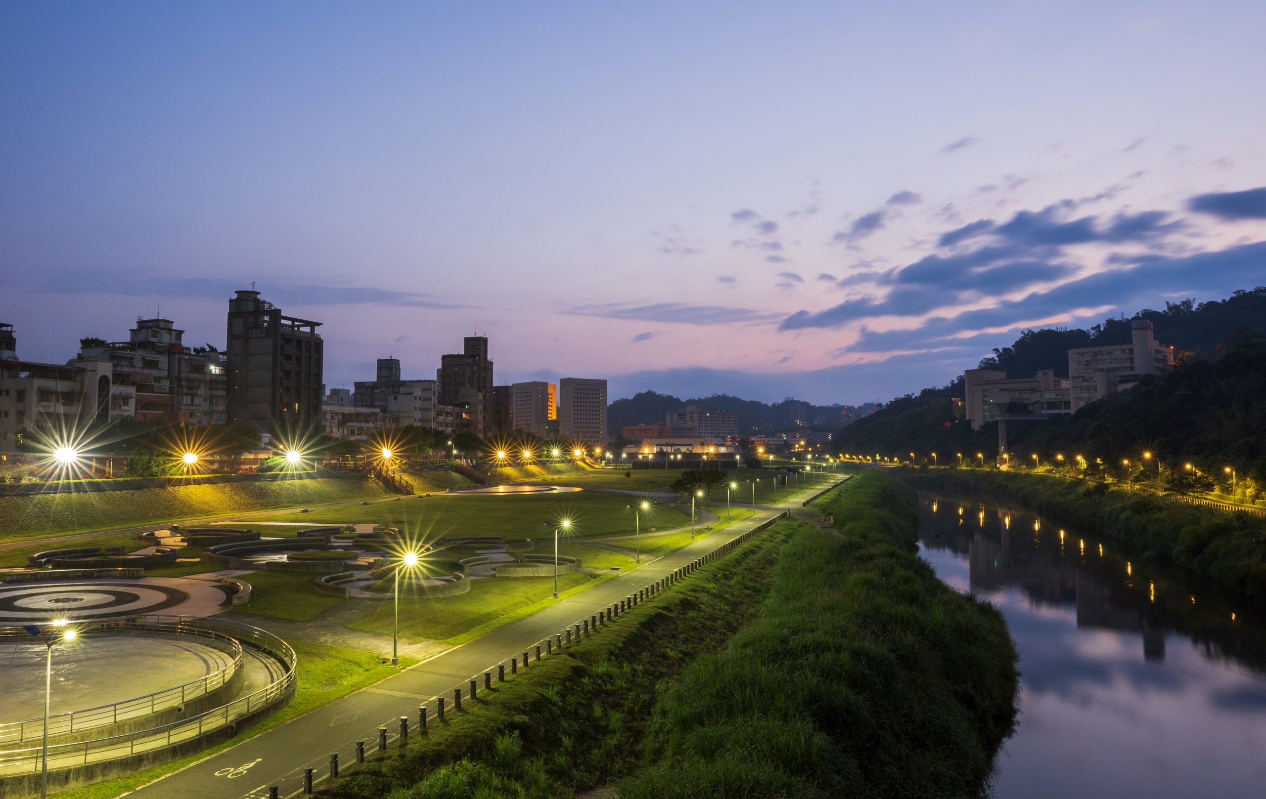 河濱公園夜景